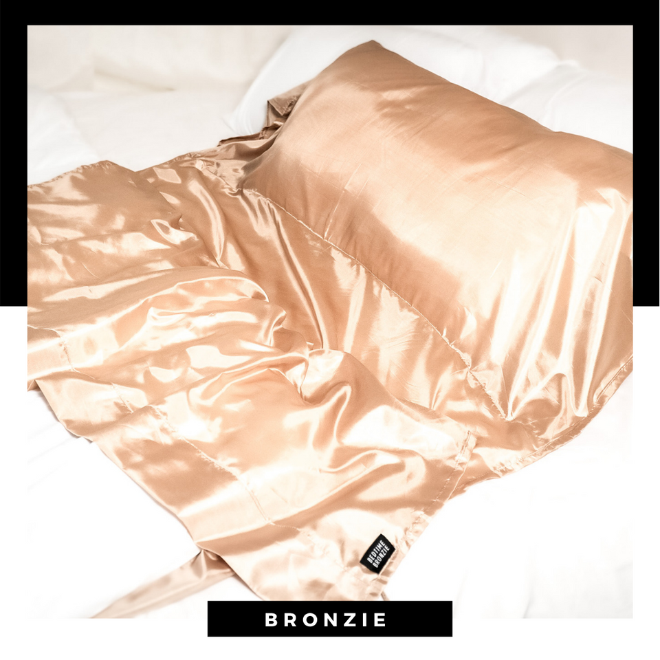 Best Self Tan Bedtime Bronzie Spraying Tan Self Tan Sheet protector sleeping bag silky Bronzie satin pillowcase bodycase organic tan skin product advancer